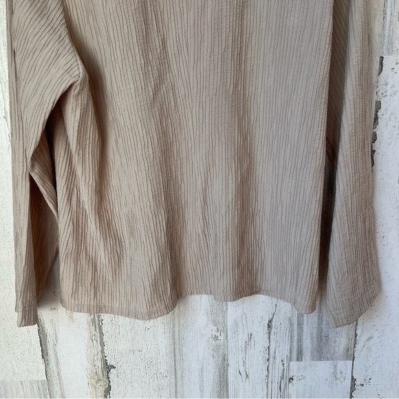 Eileen Fisher Cream Textured Lightweight Zip Front Jacket Size L - Picture 6 of 7